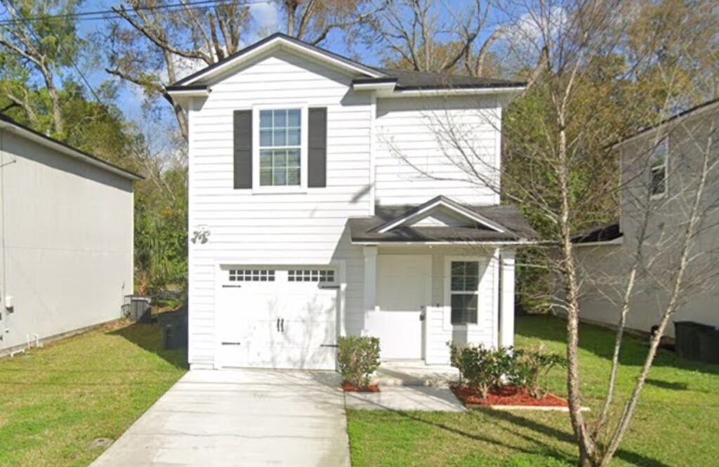 685 Herman St (3)